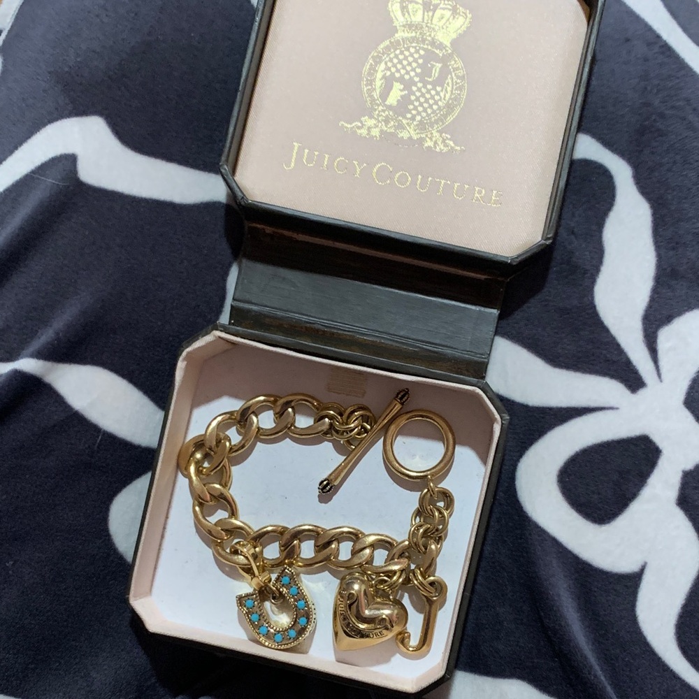 Vintage Juicy Bracelet + Charm!